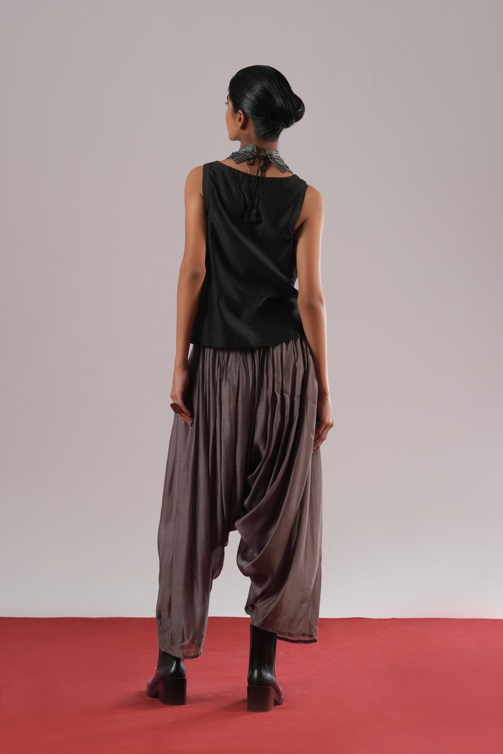 QUOTIENT PANT