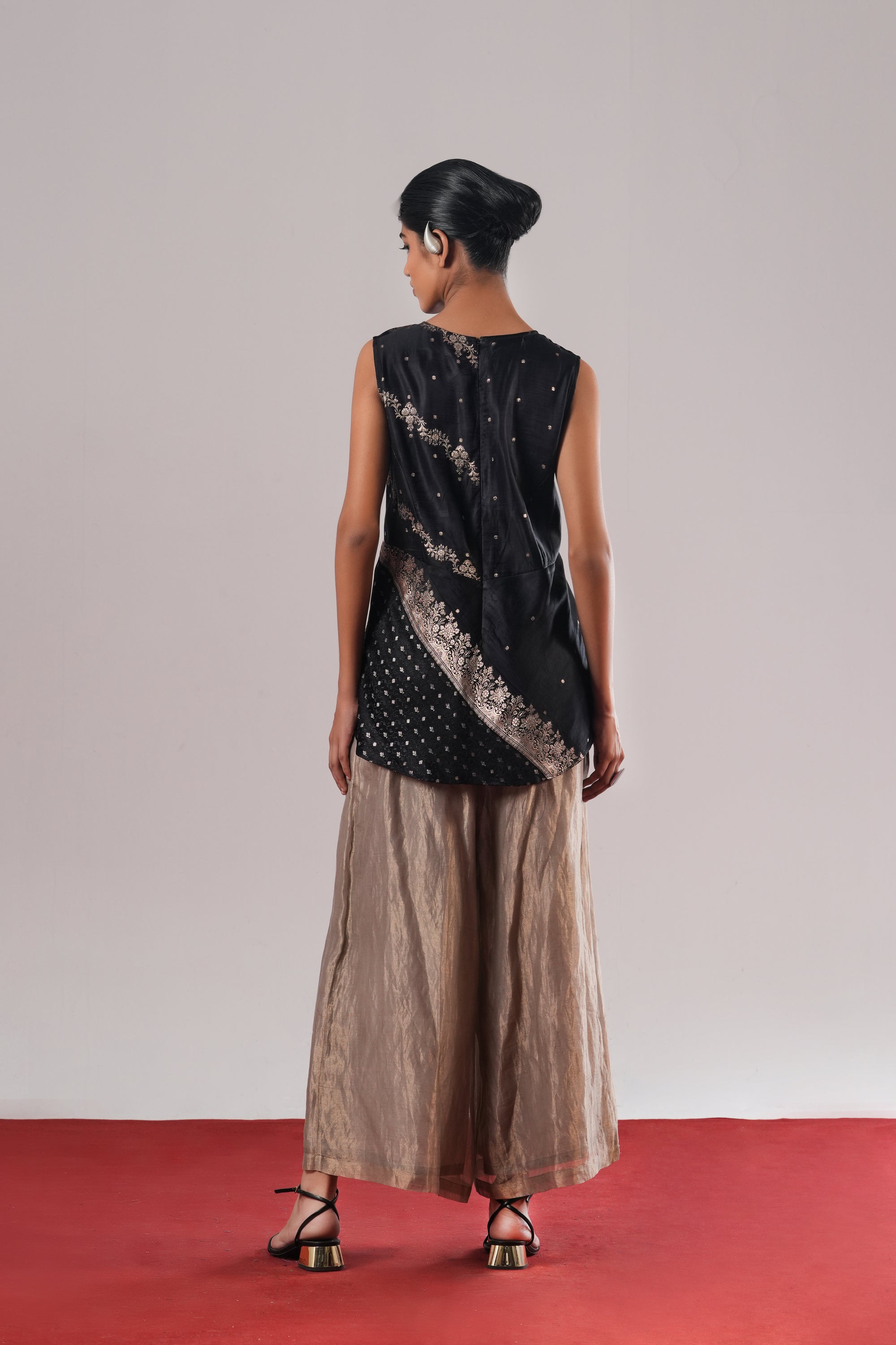 LINEA TOP