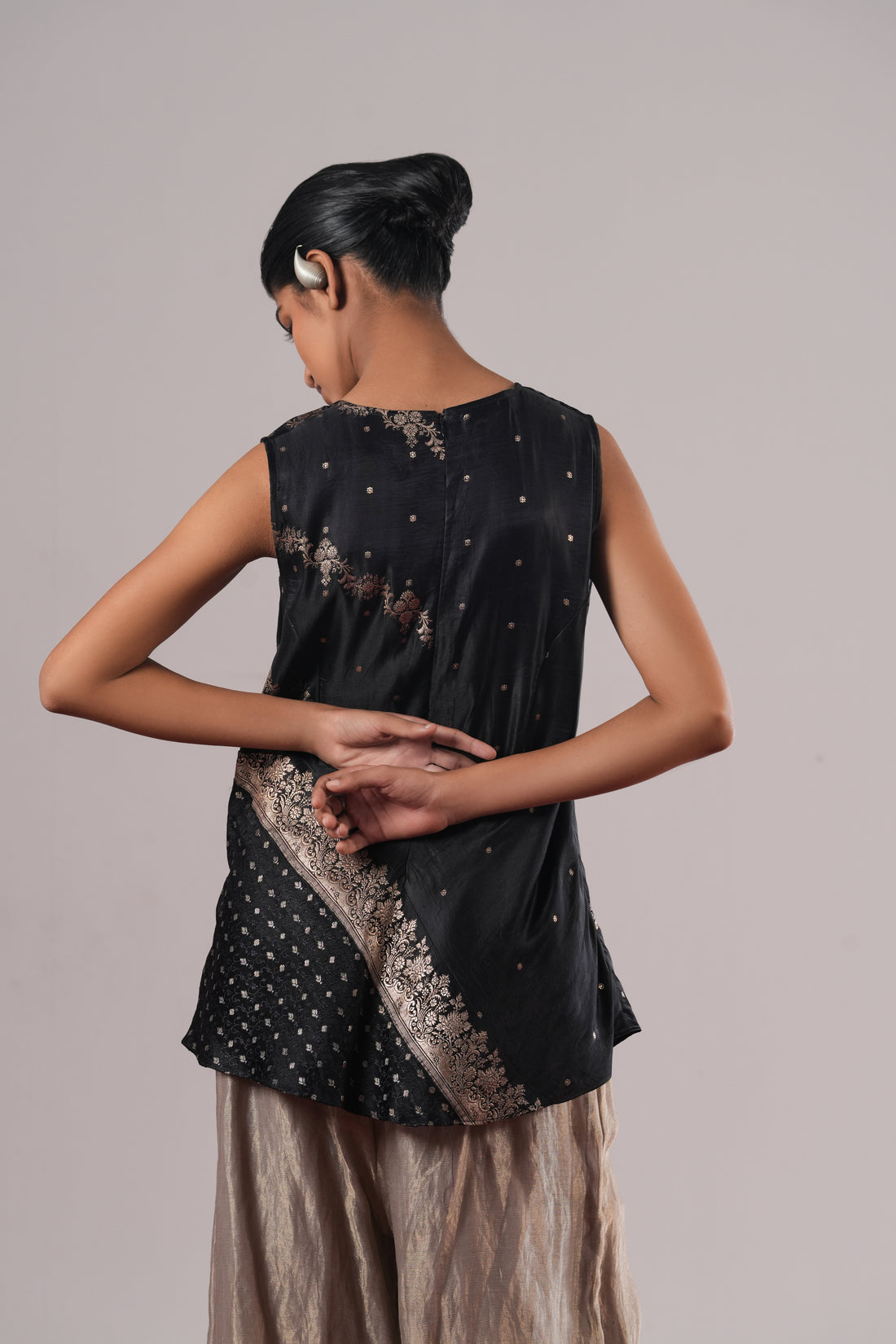 LINEA TOP