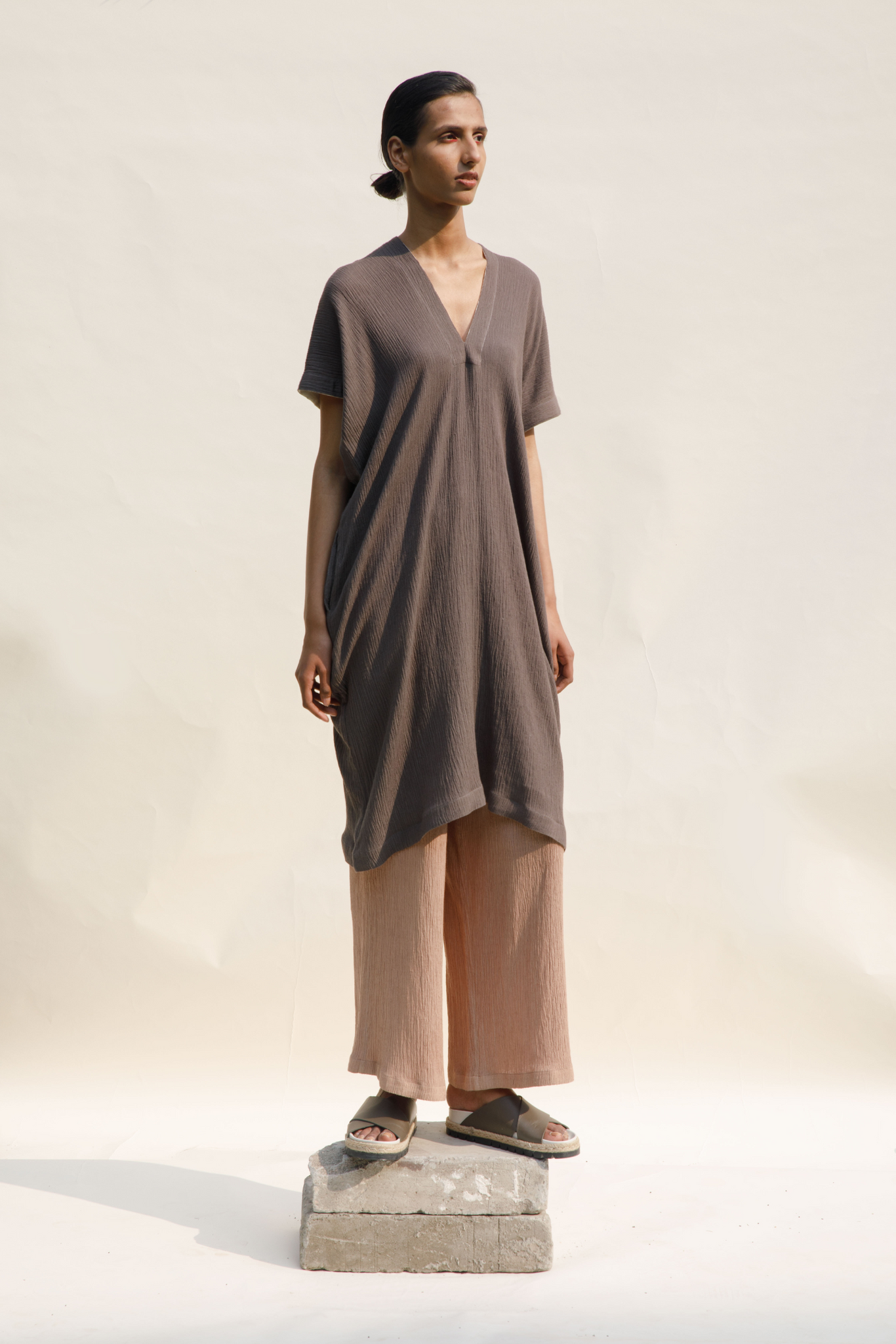 URA DRESS