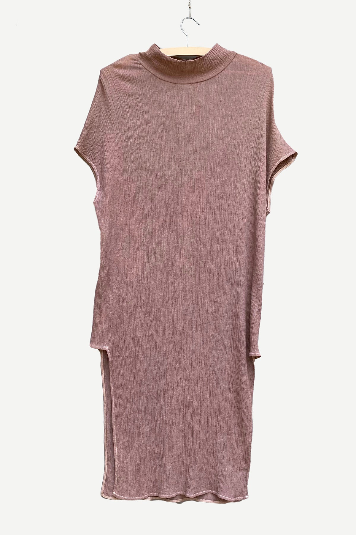 IOTA TUNIC