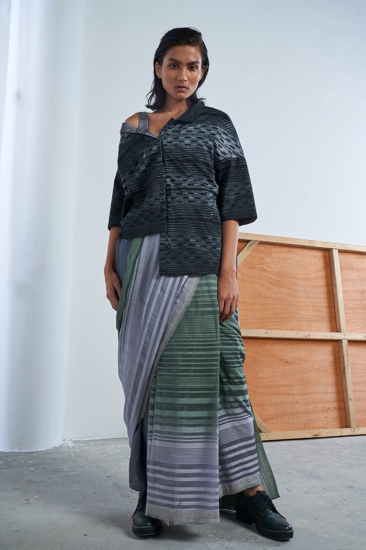 NEWTON SARI