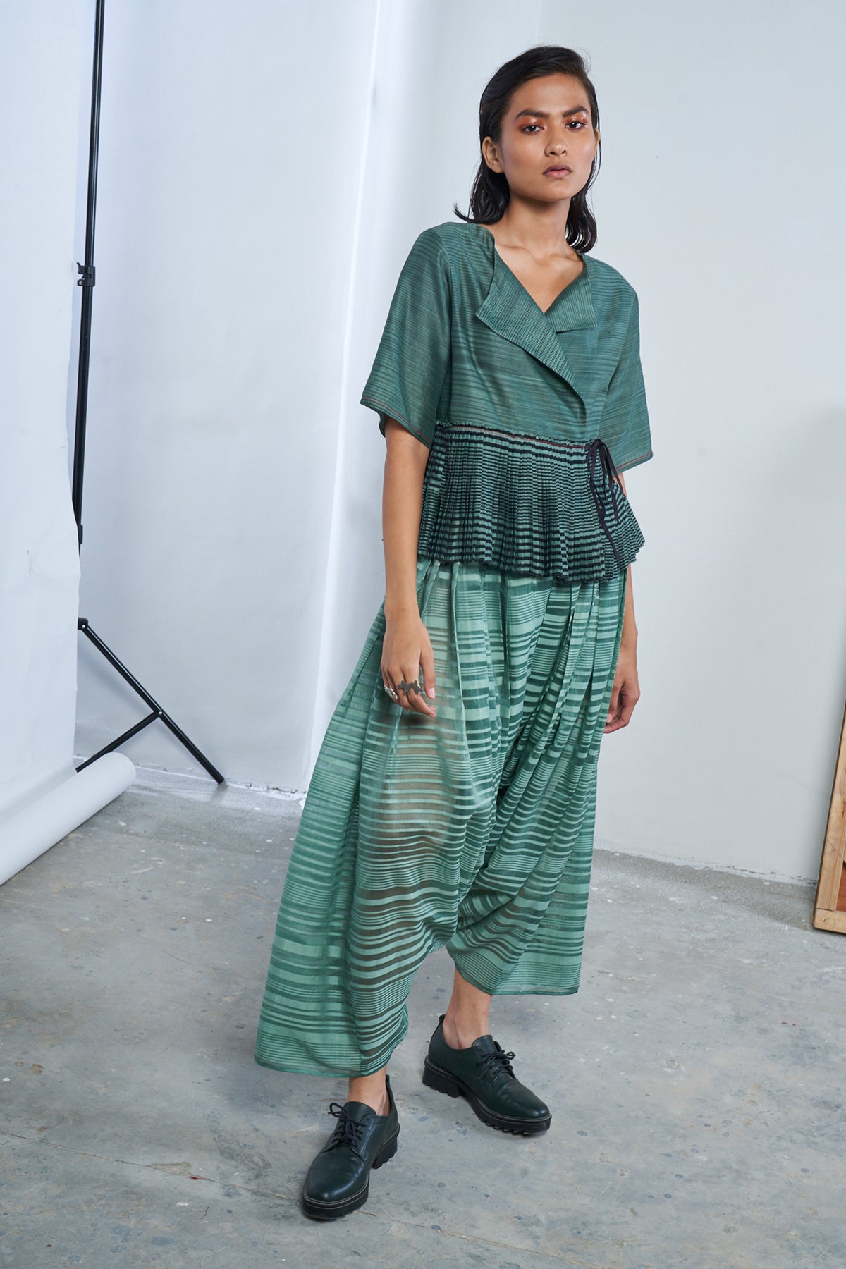 QUOTIENT PANTS